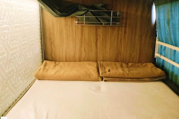 safarexpressbus.com-slider3-1-1752147888